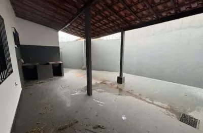 Casa com 4 quartos à venda, bairro presidente roosevelt - uberlândia/mg