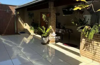 Casa com 3 quartos à venda no Santa Rosa, Uberlândia 