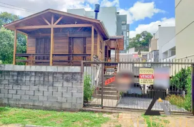 Casa com 2 quartos à venda na Ana Rech, Caxias do Sul 