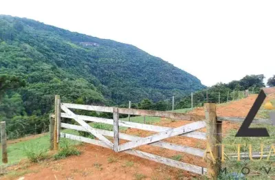 Chácara / sítio à venda no Caravaggio, Caxias do Sul 