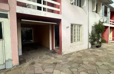 Casa com 3 quartos à venda na Santa Lúcia, Caxias do Sul 