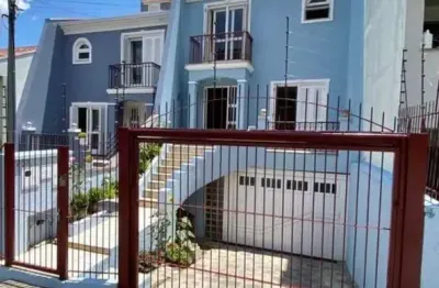 Casa com 3 quartos à venda na Nossa Senhora da Saúde, Caxias do Sul 