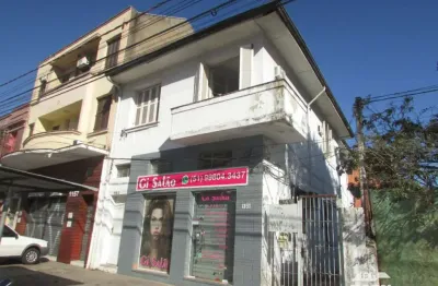 Apartamento com 2 quartos à venda na Avenida Benjamin Constant, 1149, São João, Porto Alegre por R$ 140.000