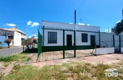 Casa com 2 quartos para alugar na rua vieira da silva, 15, sarandi, porto alegre por r$ 900