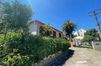 Casa com 3 quartos à venda na rua israel, 9, vila jardim, porto alegre por r$ 750.000
