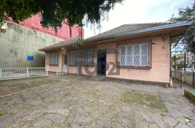 Casa comercial para alugar na avenida brasil, 312, navegantes, porto alegre por r$ 6.000