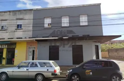 Apartamento com 2 quartos para alugar na avenida dos industriários, 585, passo da areia, porto alegre por r$ 1.500