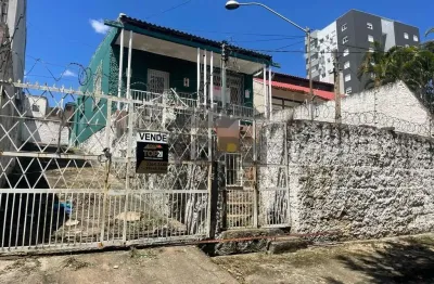 Casa com 2 quartos à venda na avenida professor paula soares, 596, jardim itu sabará, porto alegre por r$ 450.000