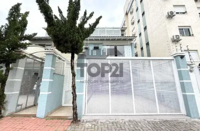 Casa com 5 quartos à venda na rua walir zottis, 37, jardim itu sabará, porto alegre por r$ 1.690.000