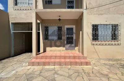 Casa com 2 quartos para alugar na avenida toledo piza, 753, sarandi, porto alegre por r$ 1.600