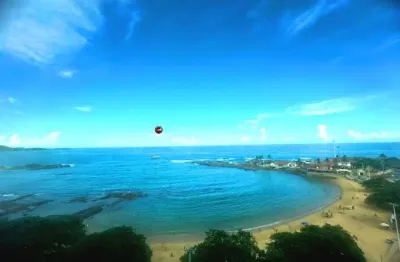 Apartamento á venda em guarapari na praia das  castanheiras no centro da cidade de frente total para o mar composto de 2 quartos sendo 1 suíte