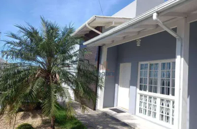 Sobrado com 4 dormitórios à venda, 316 m² por r$ 2.200.000,00 - centro - são josé/sc