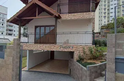 Casa com 4 dormitórios à venda, 192 m² por r$ 2.000.000,00 - itacorubi - florianópolis/sc