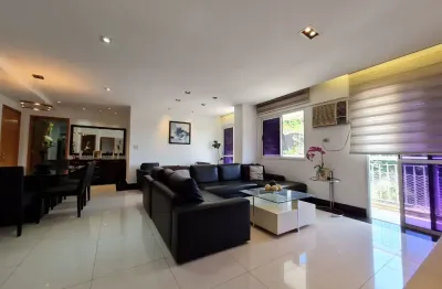 Cobertura linear de alto padrão no catete  - 4 quartos, sendo 2 suítes