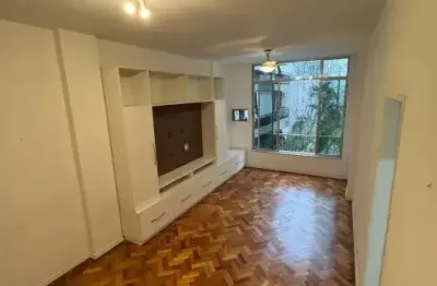 Apartamento no leblon, 3 quartos, 1 suíte, 101 m², rua dias ferreira,* 1 vaga de garagem, portaria 24 h, 2 banheiros, aceita financiamento, documentação ok.