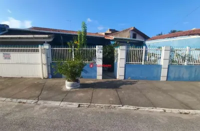 Casa com 4 quartos à venda na rua padre aldo, 135, centro, são pedro da aldeia por r$ 695.000