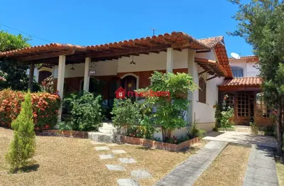 Casa em condomínio fechado com 3 quartos para alugar na rodovia amaral peixoto, 30, iguabinha, araruama, 158 m2 por r$ 2.200