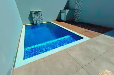Lindo sobrado de alto padrão com piscina e churrasqueira