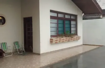 Casa com 2 quartos à venda na Praça Ângelo Guerra, Suarão, Itanhaém