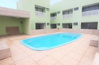 Sobrado na praia a 600m do mar - piscina e 02 suítes - vaga de garagem destravada