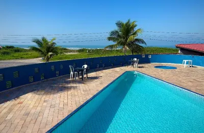 Lindo apartamento frente mar, com móveis planejados em todos os ambientes