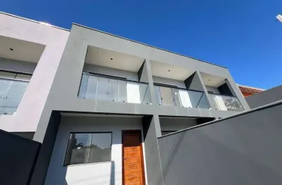 Aconchegante casa geminada no boehmerwald, joinville, sc