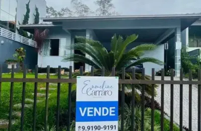 Casa à venda no bairro floresta, joinville/sc - 154m², 3 quartos, suíte, 2 vagas cobertas