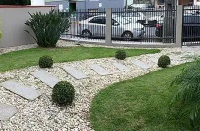 Encantadora casa averbada à venda no bairro iririu, joinville/sc - espaço e conforto em um ambiente acolhedor