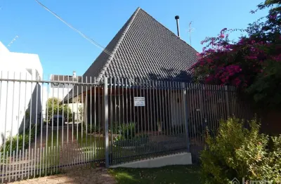 Casa com 5 quartos à venda na Rua Tomio Kawamura, 55, Estrela, Ponta Grossa