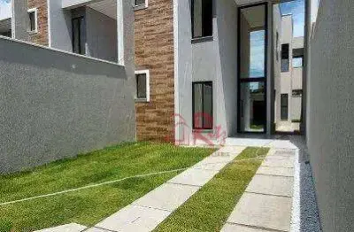 Casa com 4 dormitórios à venda, 162 m² por R$ 715.000 - Edson Queiroz - Fortaleza/CE