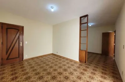 Imóvel à venda em jundiaí-sp: casa de 3 quartos, 1 suíte, 2 salas, 2 banheiros e 120m² no parque brasília - r$ 640.000,00