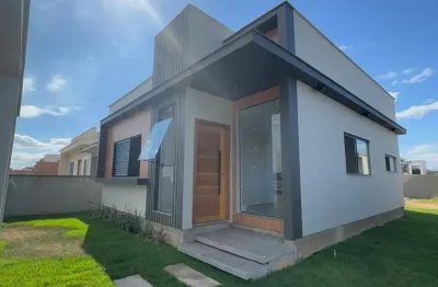 Casa com 3 quartos à venda na Rua Rui Barbosa, Congonhas, Tubarão