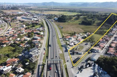 Terreno à venda na Avenida Nereu Ramos, 185, Vila Flor, Capivari de Baixo