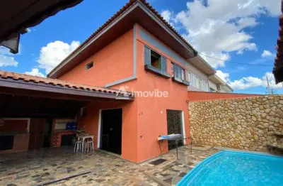 Casa com 3 quartos à venda no Cechino, Americana 