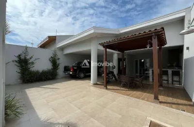 Casa à venda com 03 dormitórios sendo 01 suíte com closet no jardim dona regina em santa barbara d oeste/sp.