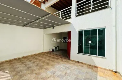 Sobrado a venda com 150m² de terreno e 193m² de terreno com 03 dormitórios sendo uma suíte no nova carioba em americana-sp