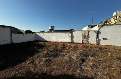 Terreno à venda no Paraíso, Americana 