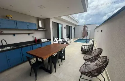 Casa em condominio com piscina aquecida, suite master e design sofisticado