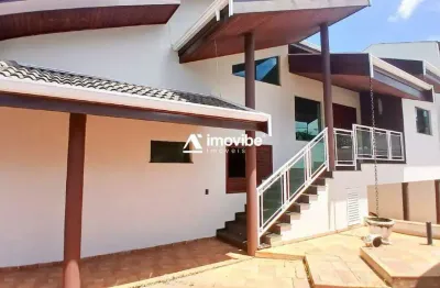 Casa com 3 quartos, 1 escritório, área gourmet, 4 banheiros, 1 cozinha em americana - sp