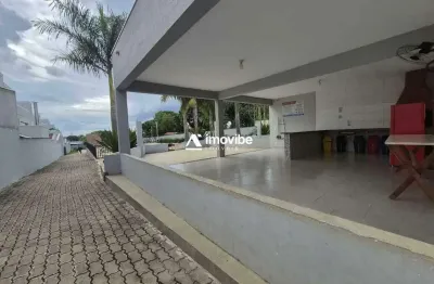 Sobrado à venda com 02 dormitórios e quintal privativo em condomínio em nova odessa/sp.