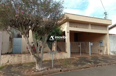 Casa à venda com 03 dormitórios, na vila garrido em santa bárbara d’oeste/sp.