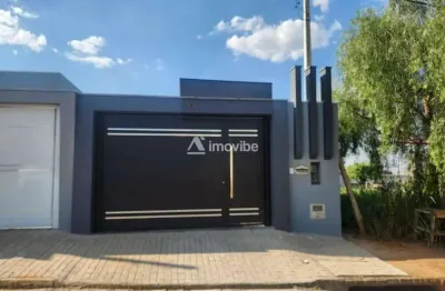 Casa térrea à venda com 3 dormitórios e 1 suíte no Parque Universitário, em Americana