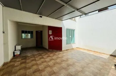 Sobrado a venda com 150m² de terreno e 193m² de terreno com 03 dormitórios sendo uma suíte no Nova Carioba em Americana-SP