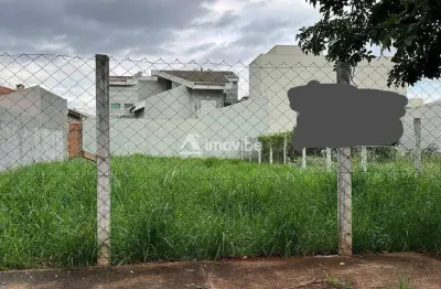 Terreno de 300m² no Jardim Flamboyant em Santa Bárbara D'Oeste