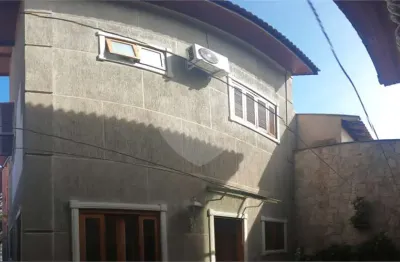 Sobrado com 3 quartos à venda em conjunto residencial santa terezinha - sp