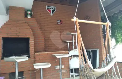 Casa térrea com 3 quartos à venda em vila mazzei - sp