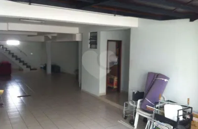 Casa com 3 quartos à venda na George Oetterer, Vila Paulicéia, São Paulo