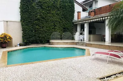 Casa com 3 quartos à venda na Rua Domingos Muniz, Jardim Virgínia Bianca, São Paulo
