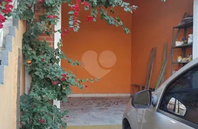 Casa com 3 quartos à venda na Avenida Senador José Ermírio de Moraes, Tremembé, São Paulo