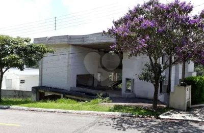 Casa com 4 quartos à venda na Serra da Cantareira, Mairiporã 